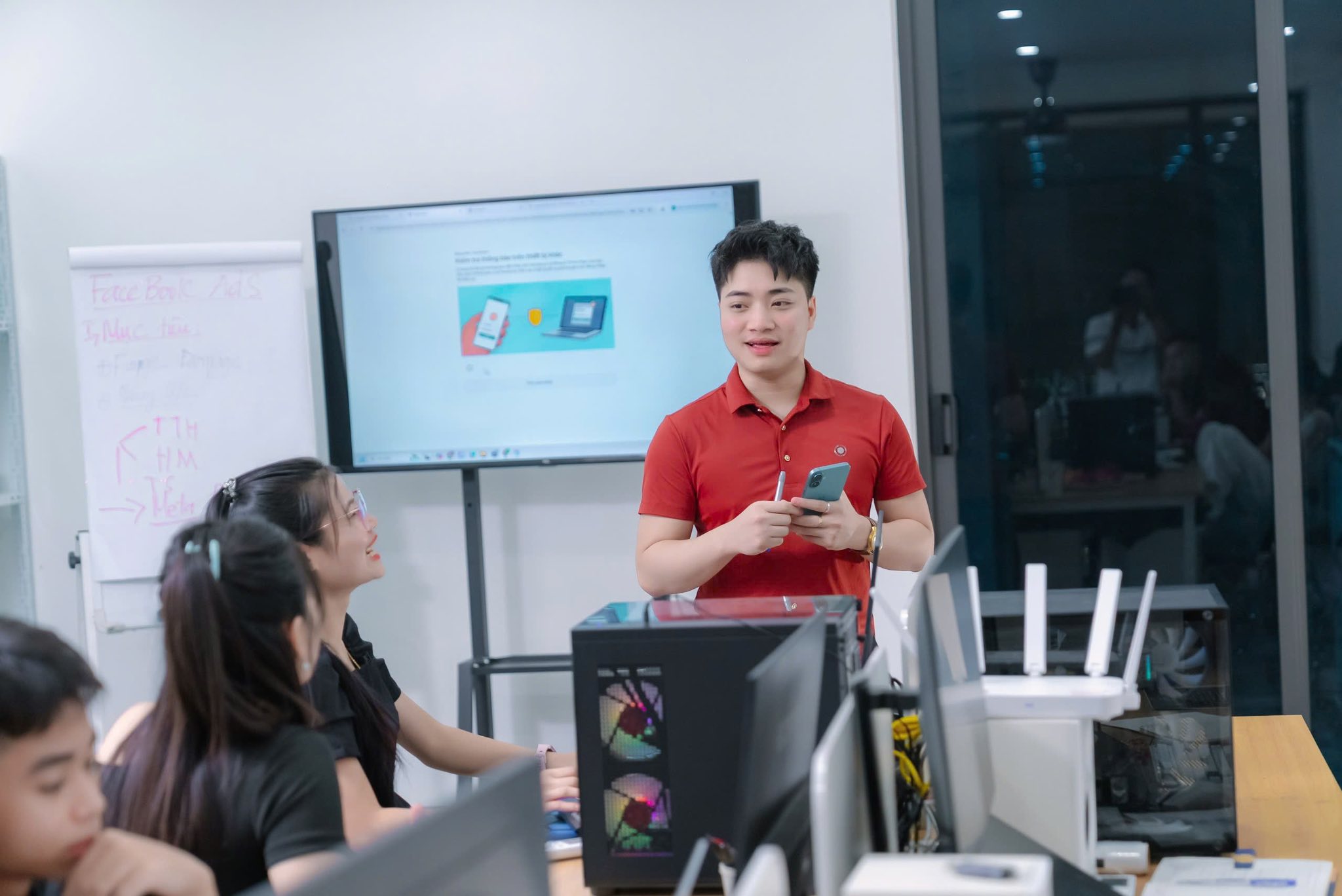 Khoá học Luyện Giọng Nói Hay